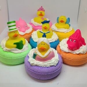 Frosted Innertube Bath Bombs